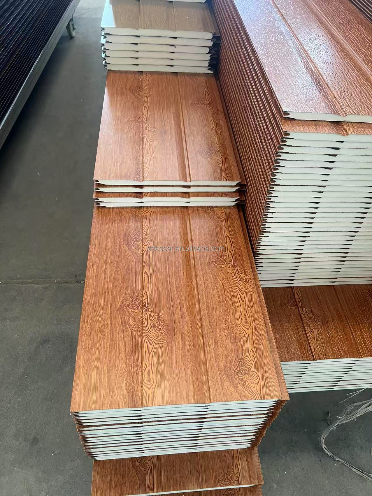Highly Decorative Lightweight Polyurethane Metal Siding Panels Eco-Friendly Water/Fire Resistant Cold Room