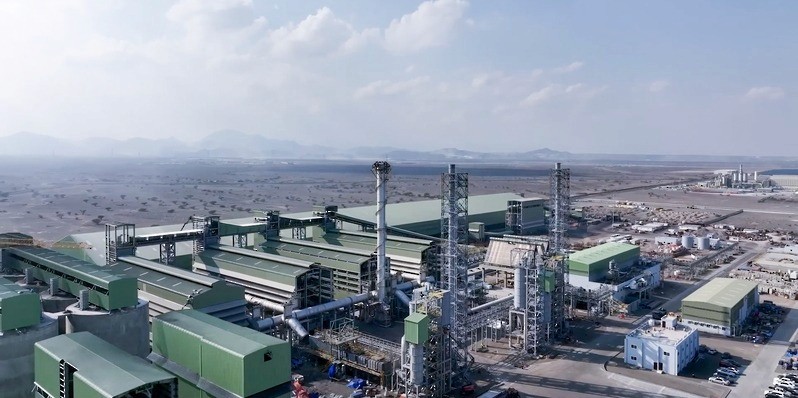 Carbon Factory project at Sohar Port featuring Emaar sandwich panels