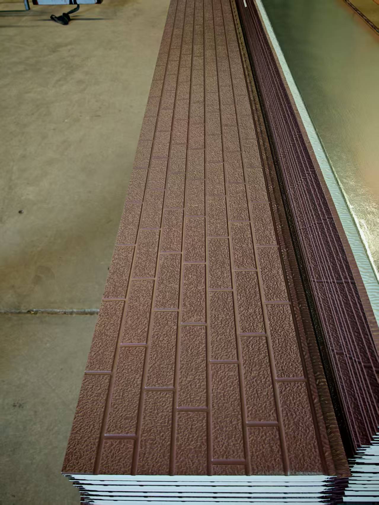 Factory Price Pu Polyurethane Exterior Wall Outdoor Cladding House Roof Thermal Insulated Sandwich Panels