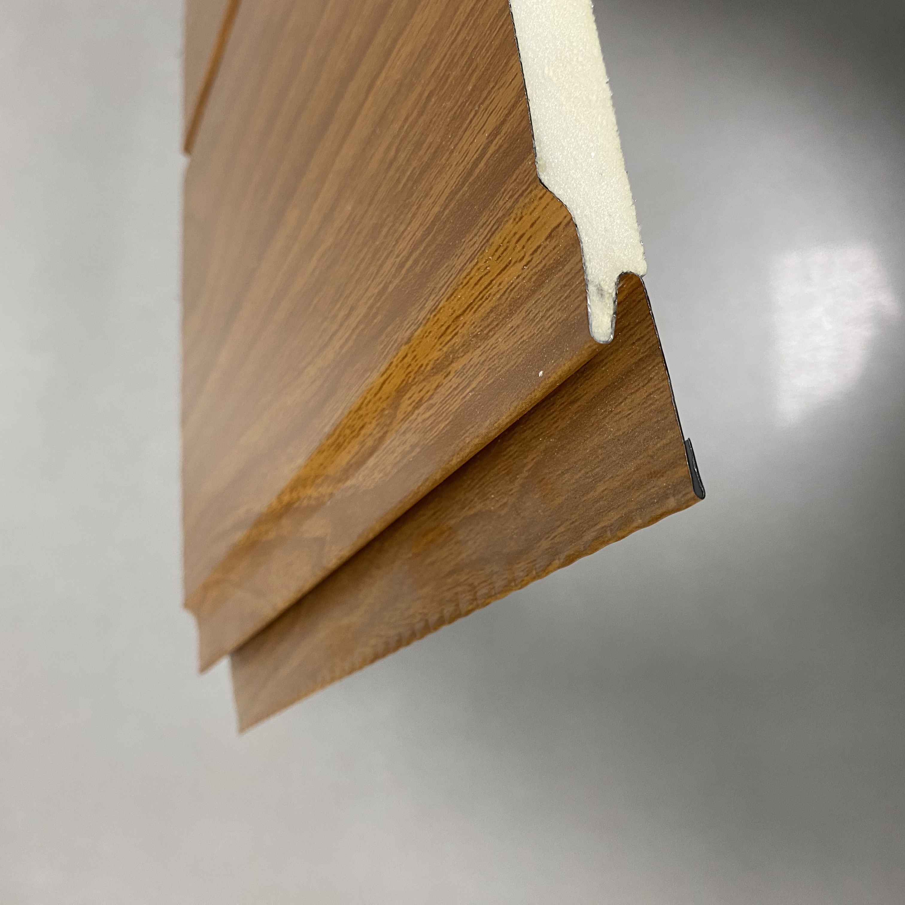 Highly Decorative Lightweight Polyurethane Metal Siding Panels Eco-Friendly Water/Fire Resistant Cold Room