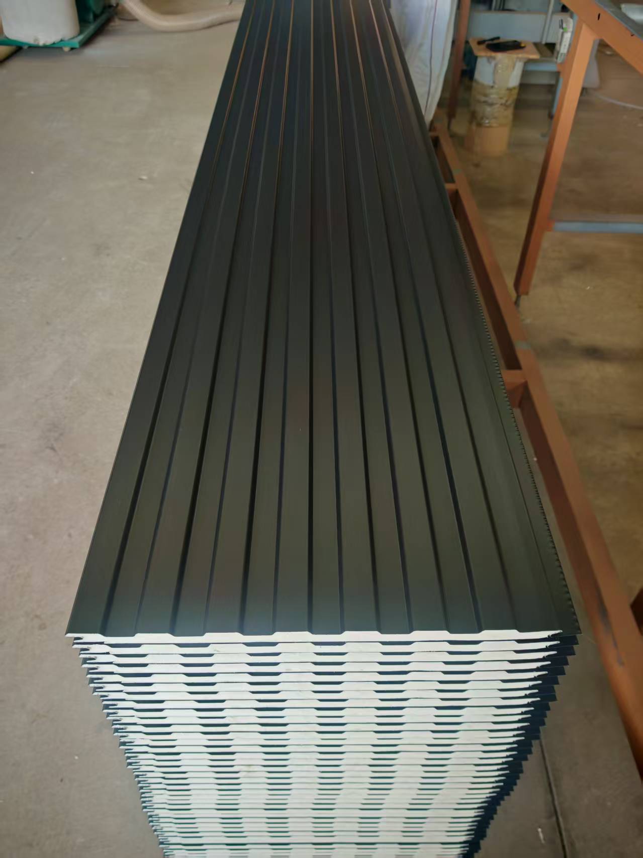 Factory Price Pu Polyurethane Exterior Wall Outdoor Cladding House Roof Thermal Insulated Sandwich Panels