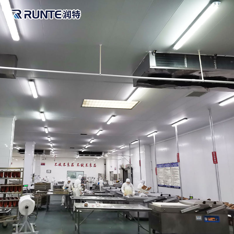 Commercial Large Walk in Cooler Cold Storage Room and Freezer Storage